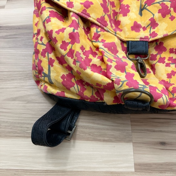Rebekah Scott Designs Floral Women's Backpack - Picture 2 of 13